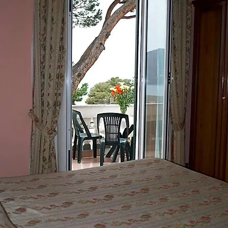 La Giara Hotel 2*